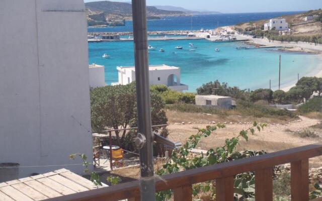 Dafnis Studios & Apartments