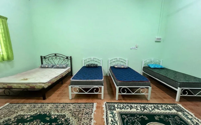 Capital O 91117 Noor Room Stay