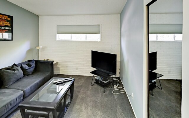 68571 J Street Home Mid-century 2 Bedrooms 2 Bathrooms Home