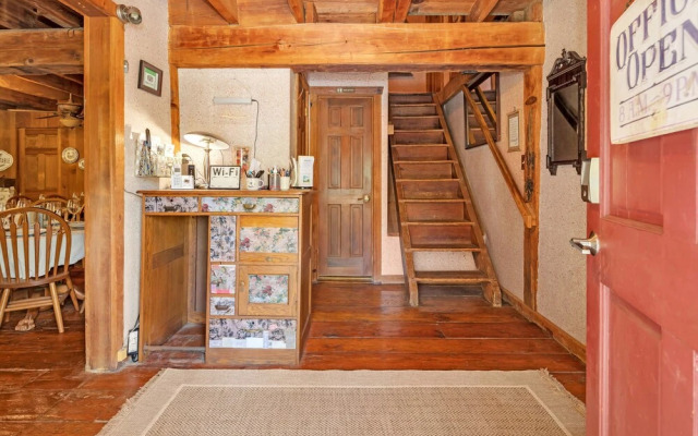 Osceola Mill Dining & Lodging