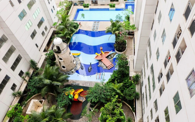 Spacious & Clean Bassura Apartment