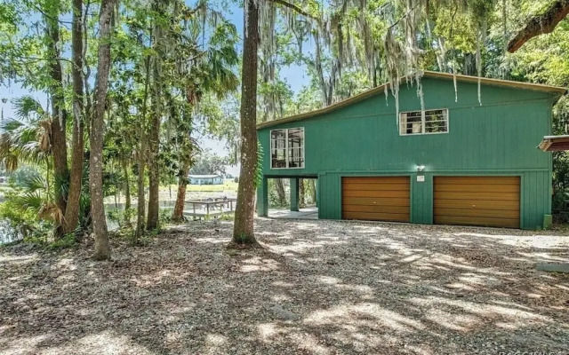 Rustic Lakehouse kayaks fishing bonfires