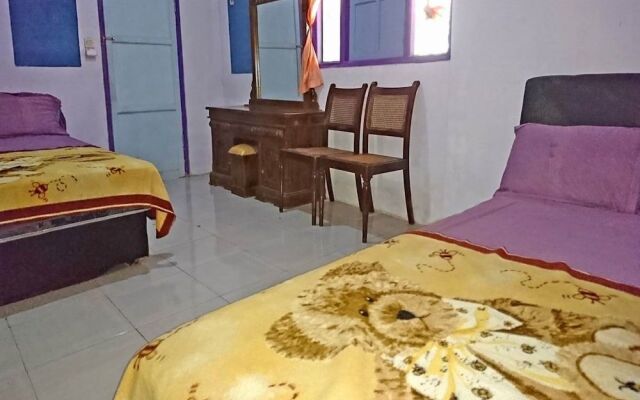 Oyo 2467 Penginapan Dafista