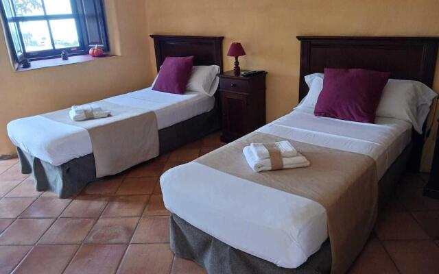 Hotel Rural La Raya 1866