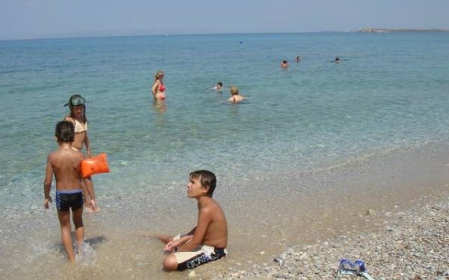 Laza Beach Inn