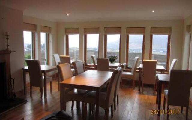 Seafar Guest Rooms