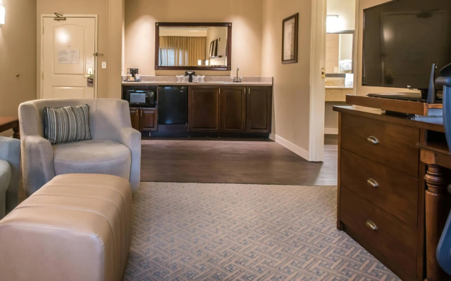 Courtyard by Marriott Charleston Mount Pleasant