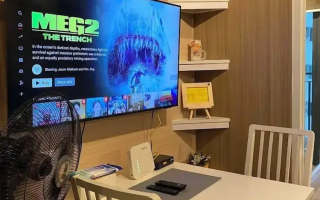 Shore 2 Tower 1 Unit 1290