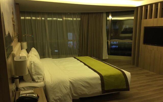 Atour Hotel Tianjin Jinwan Square