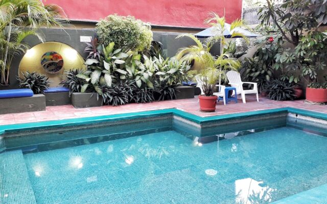 Hotel Solimar Inn Suites