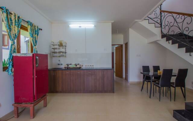 OYO 13634 Home Pool Side 2BHK Siolim