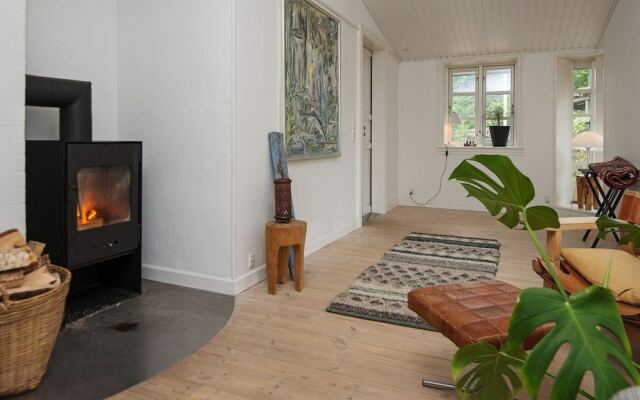6 Person Holiday Home in Ebeltoft