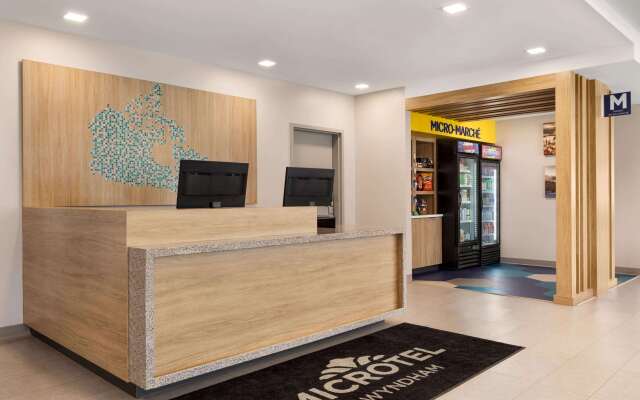 Microtel Inn & Suites by Wyndham Lac-Megantic