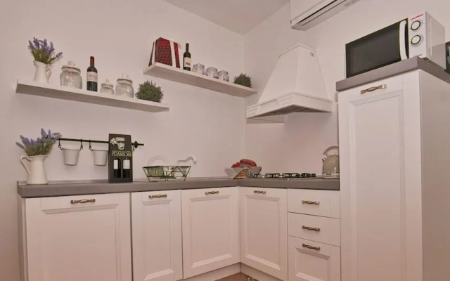 Romantic Benaco Sal - App 01