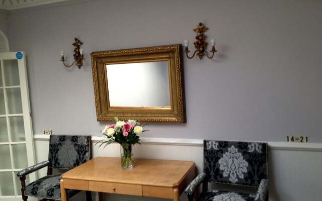 The Antrobus Hotel