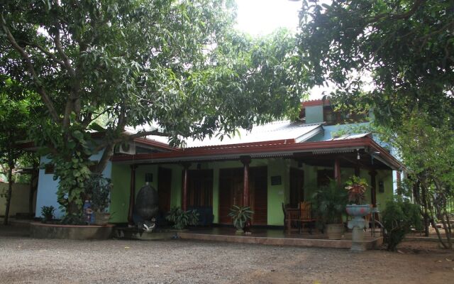 LLT Tourist Inn and Safari Jeep