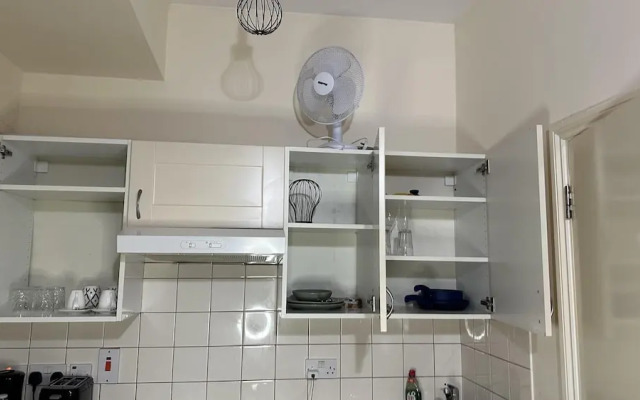 Charming 1-bed Studio in London
