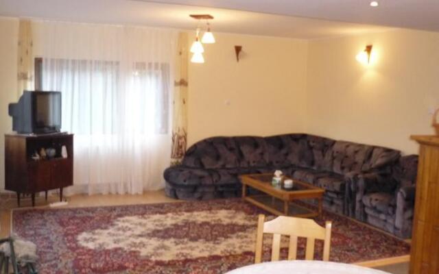 Apartamente Private