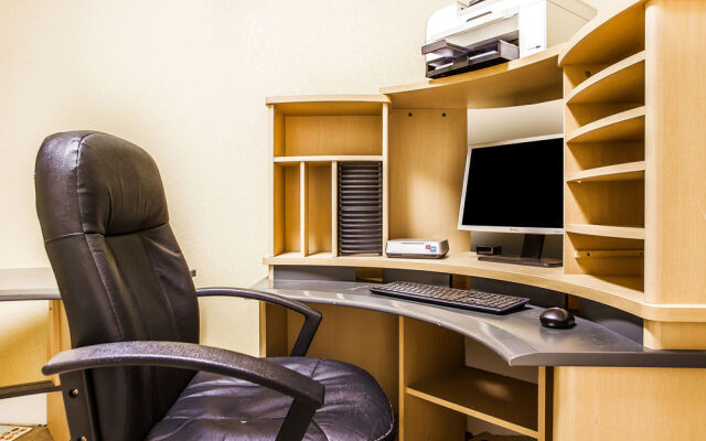 Quality Inn & Suites