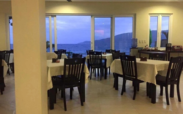 Paradiso Rito Waterfront Oasis