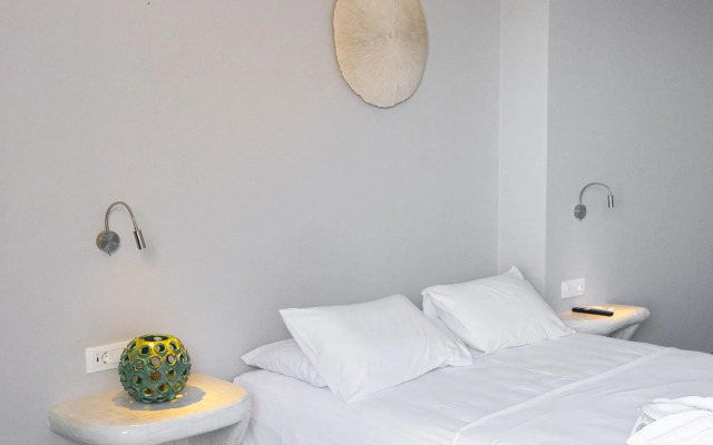 Demilmar Luxury Suites