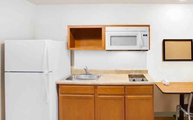 WoodSpring Suites College Station