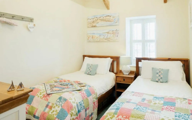 Lower Trowan Cottage