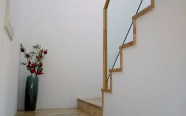 Kela Service Apartment Hotel