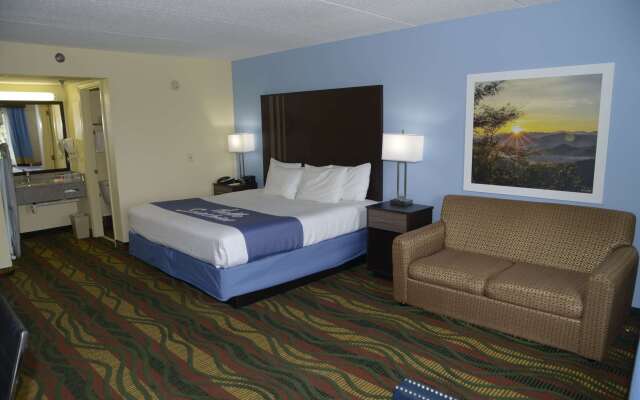 Days Inn by Wyndham Kodak/Sevierville Intrstate SmokeyMntns
