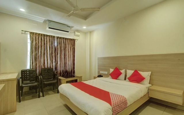 OYO 26739 Arasu Regency