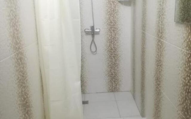 Makenty house hotel