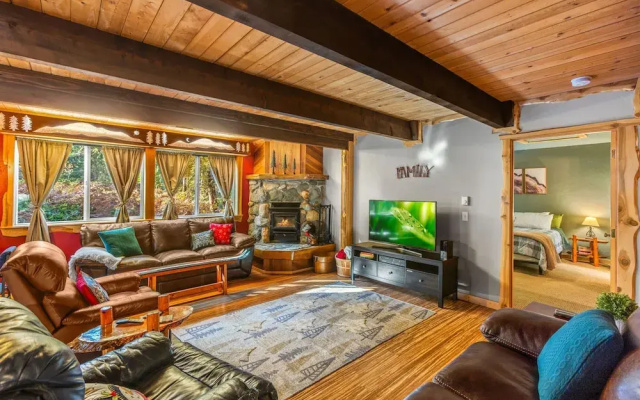 Fir Tree Cabin in Packwood