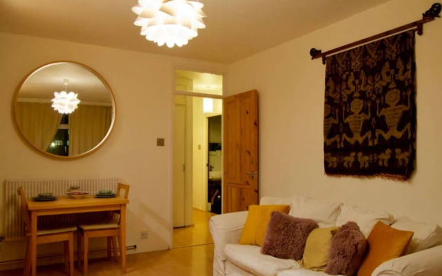 1 Bedroom Flat Close to Clapham Junction