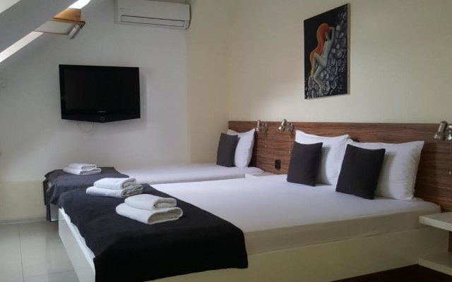 Niš City Center Guest House