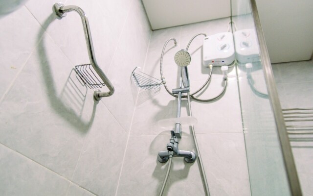 Best Deal And Comfy Studio At Parkland Avenue Apartment