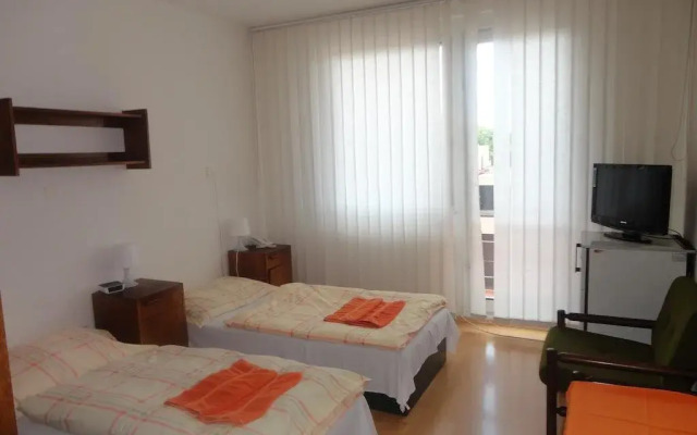 Hotel Atom