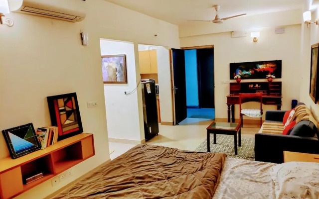 Entire Studio Apt/Suite near Mall/Metro/ExpoMart