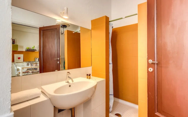 AwesHome - 5 Terre Colors