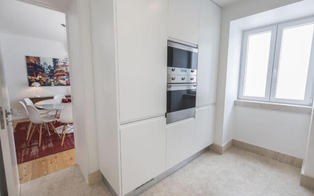 Lovelystay - Chic, Citrus Home - Private Garden And Parking