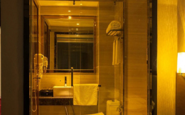 GreenTree Alliance Hotel Guiyang Huaguo Community Twin Towers Hotel