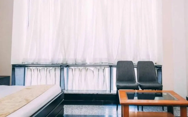 Hotel Suraj Palace