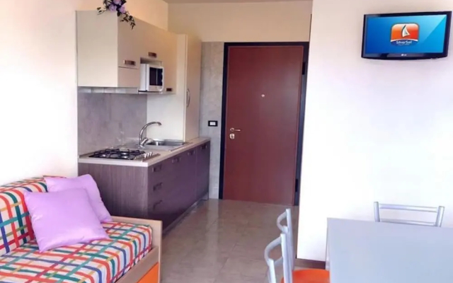 Poolside Holiday Apartment in Bibione Spiaggia