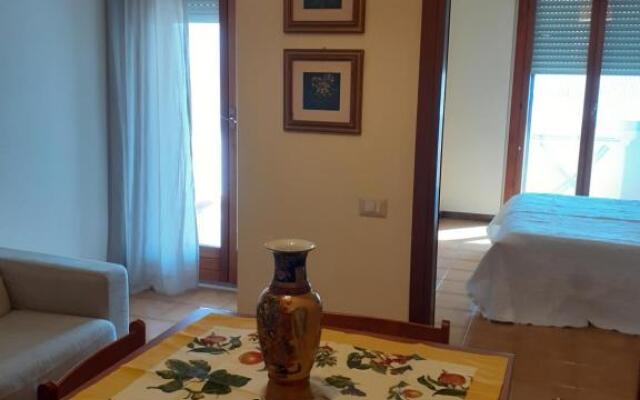 Apartment Elena, centrale, 3km dal mare