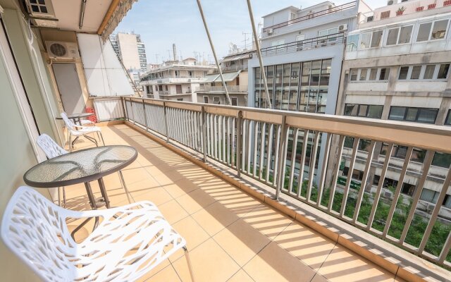Victoria Super Paradise Apartments 5th Floor