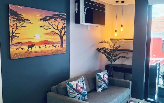 Urban Elephant Express The Flamingo