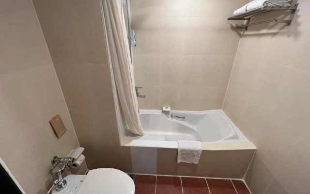 Bayview Park Hotel Manila