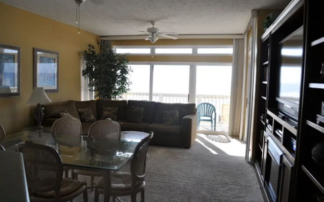 Vacation Homes by The Sea