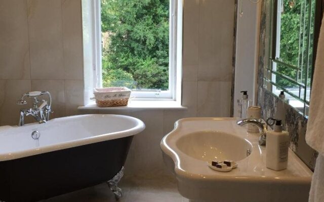 Claremont House