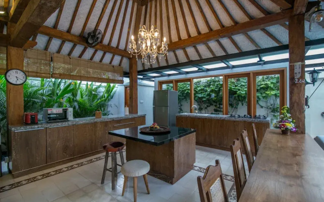 Villa D'Kali 999