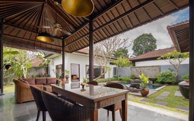 Ubud Raya Villa